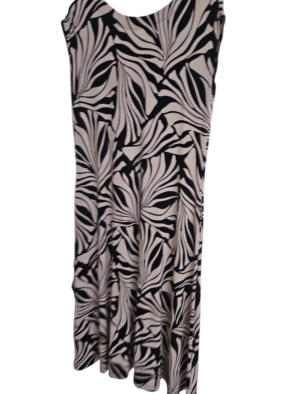 Chico's 3 Maxi Dress Size 16 / XL Black On Ivory Abstract A Line V Back